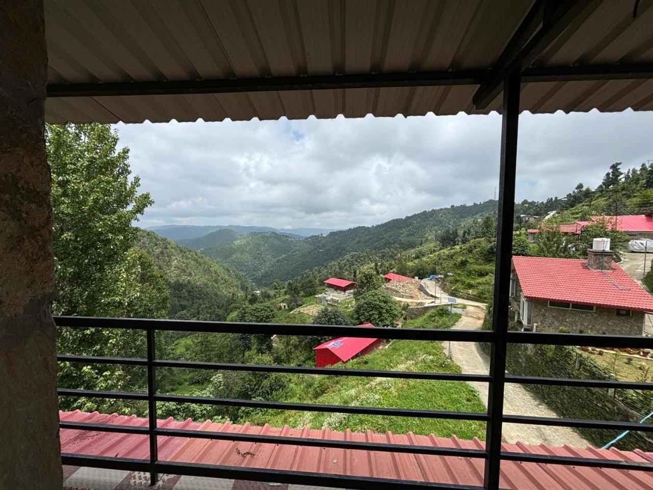 Indus Valley Mukteshwar Villa Exteriör bild