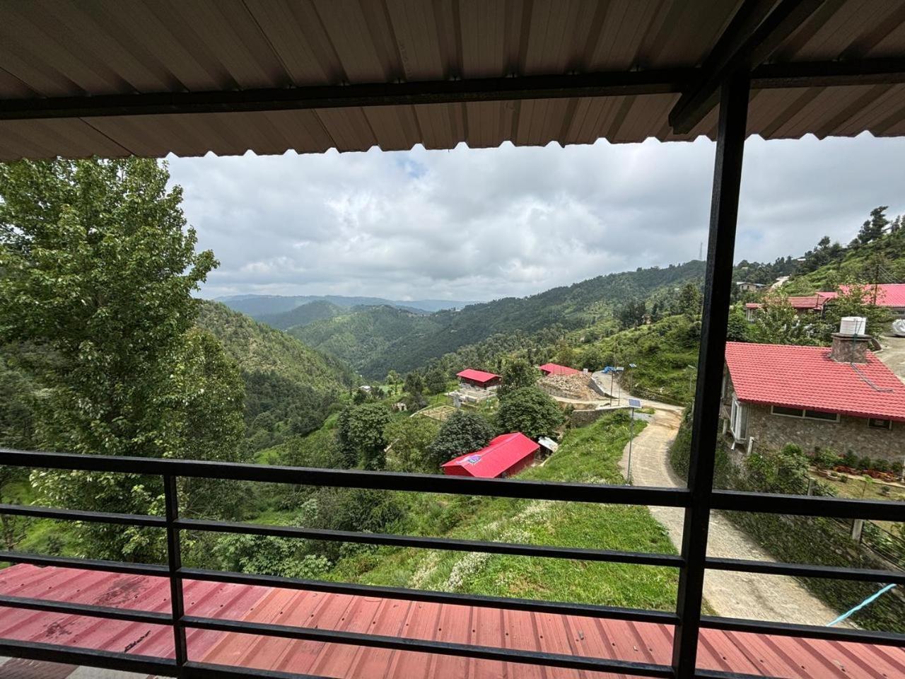 Indus Valley Mukteshwar Villa Exteriör bild