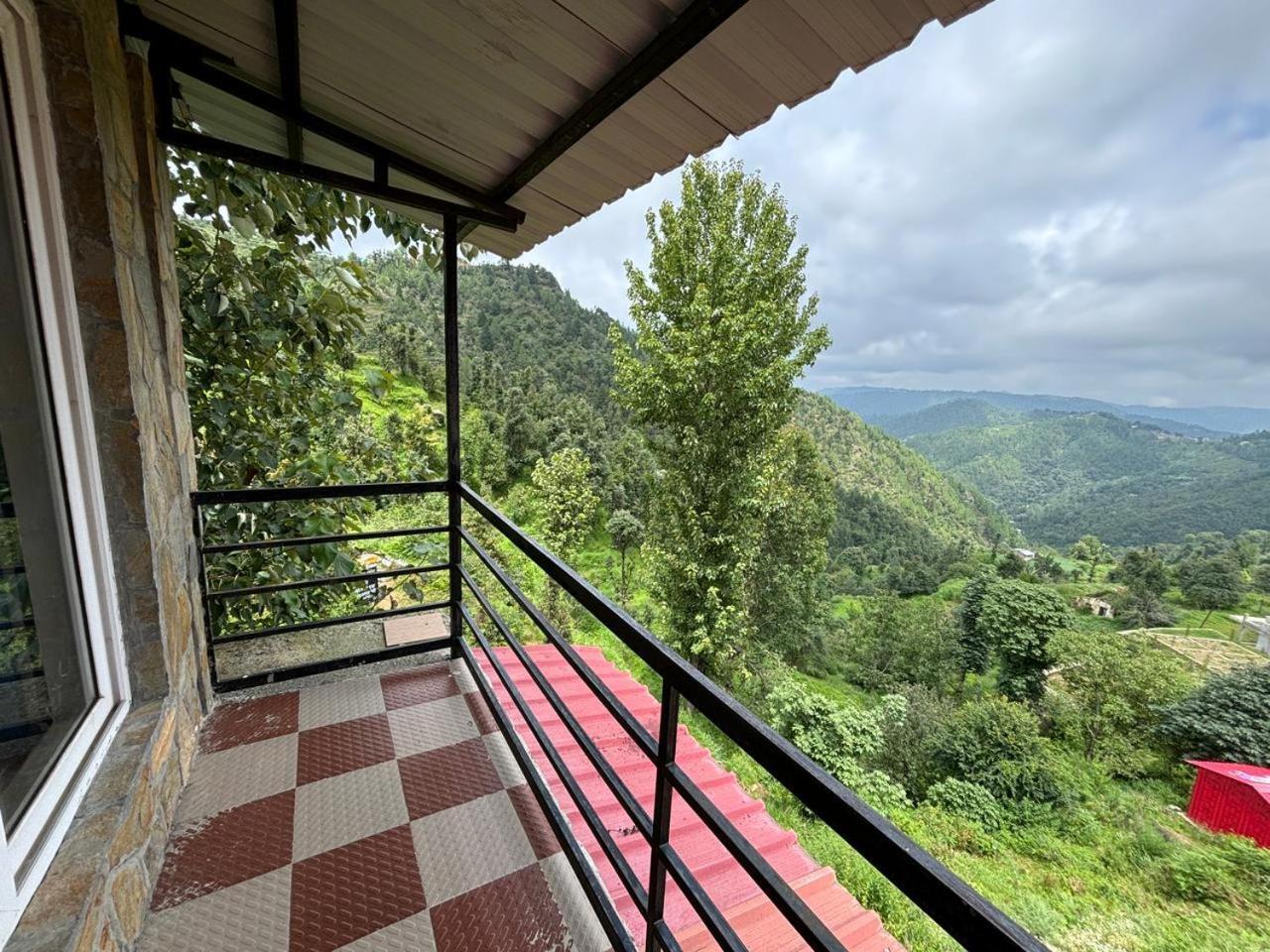 Indus Valley Mukteshwar Villa Exteriör bild