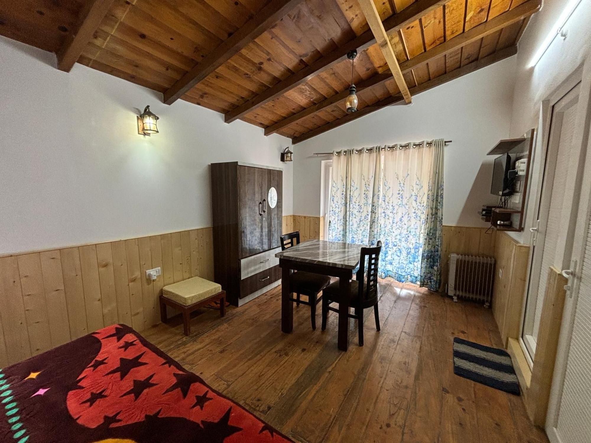 Indus Valley Mukteshwar Villa Exteriör bild